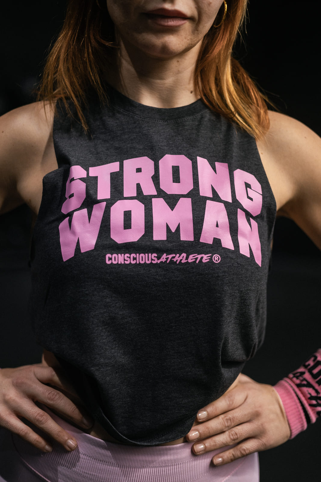 strong-woman-pink-2